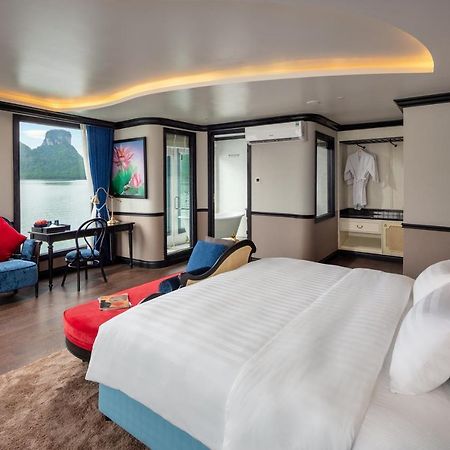 Le Journey Luxury Cruise Hotell Ha Long Exteriör bild