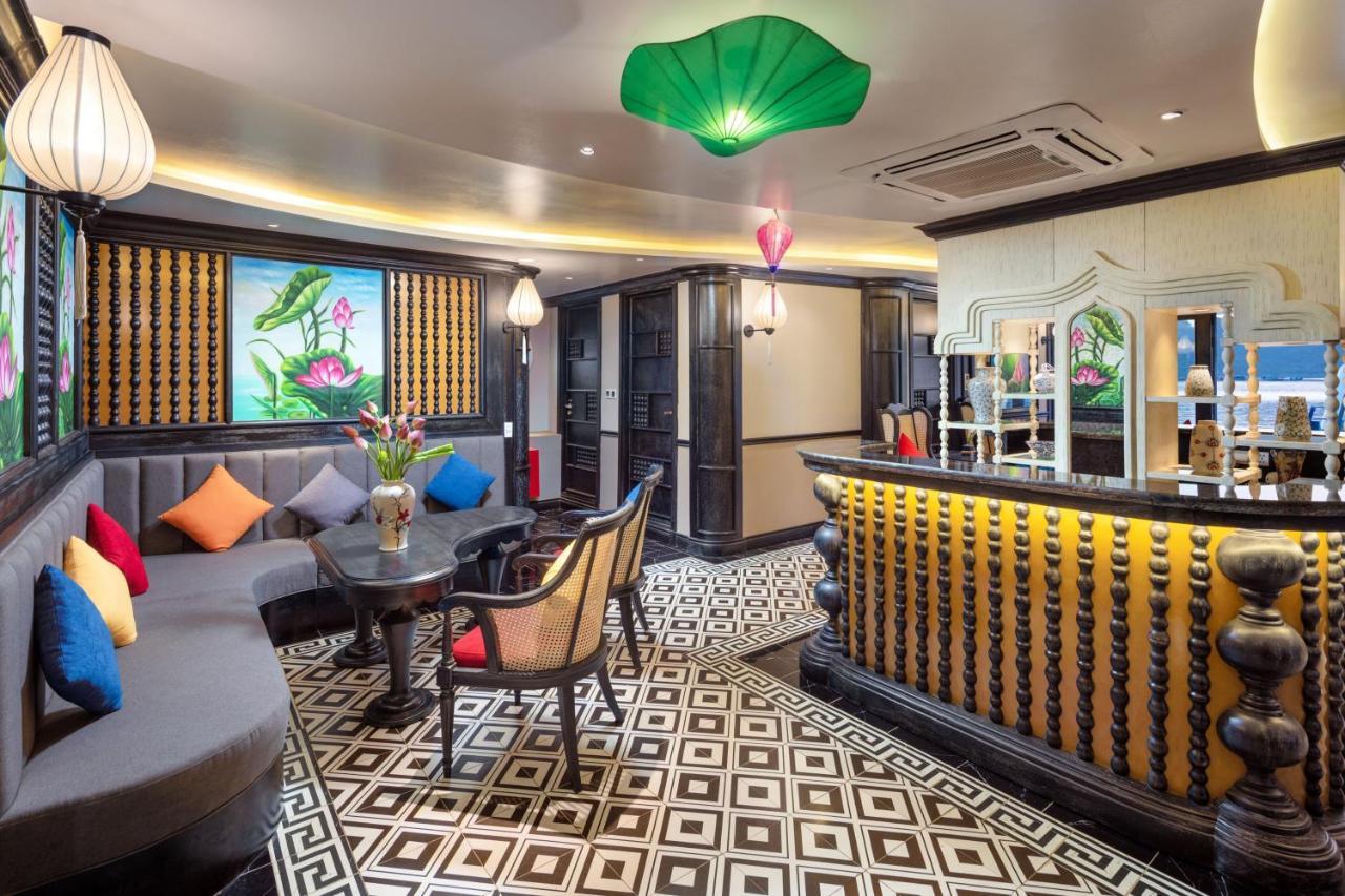 Le Journey Luxury Cruise Hotell Ha Long Exteriör bild